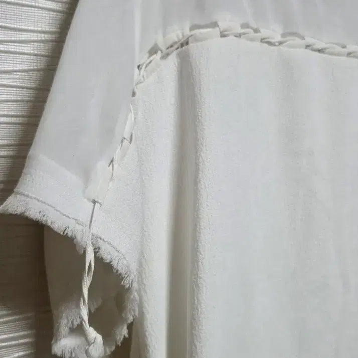 [BUNJANG] System Ivory See-through Textured Blouse / 한섬 시스템 블라우스
