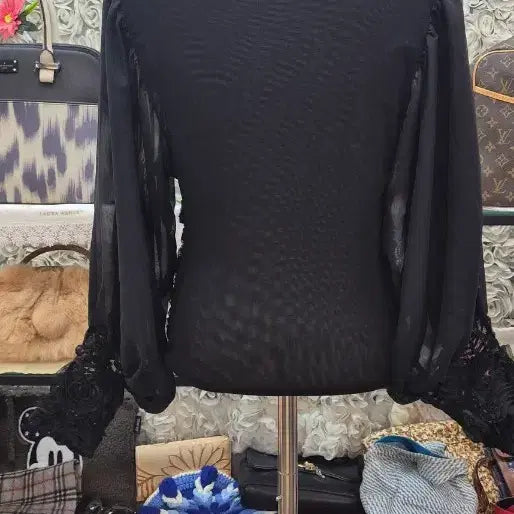 [BUNJANG] Black Floral Mesh Dance Blouse (Free Size) / 멋진 블라우스(댄스복)(FREE)
