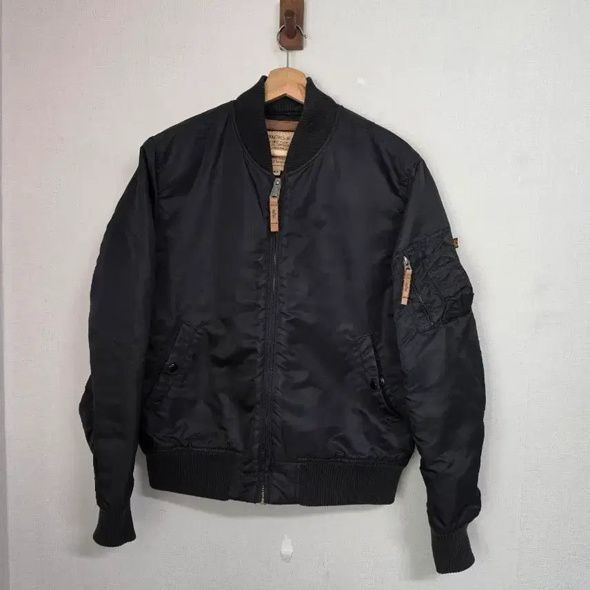 [BUNJANG] Alpha Industries MA-1 Flight Jacket / 알파인더스트리 ma-1