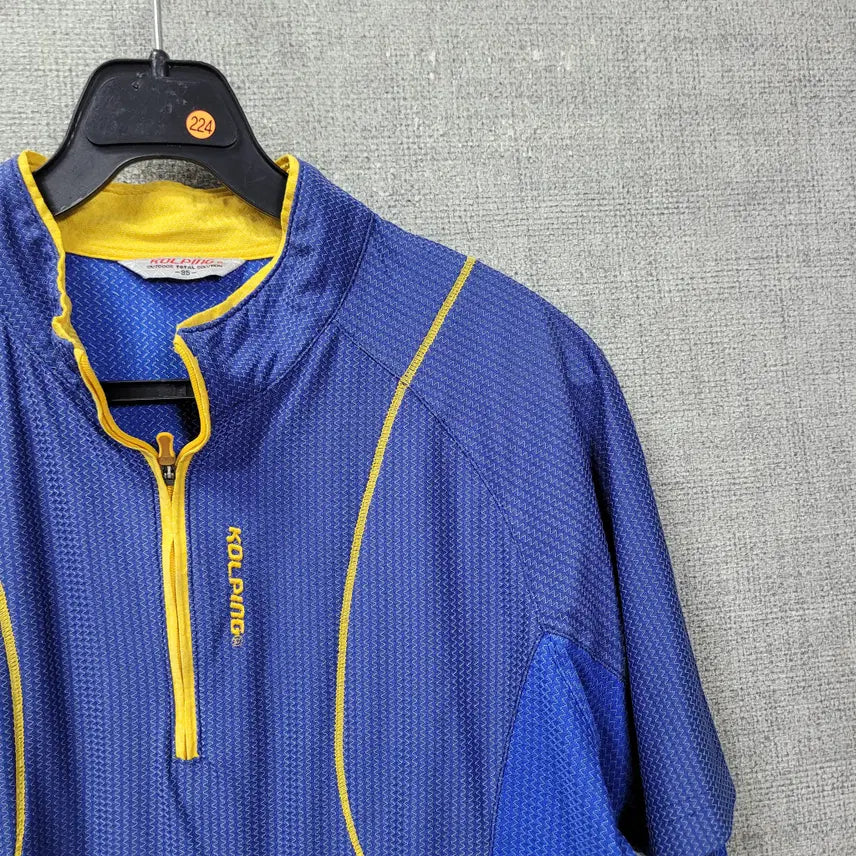 [BUNJANG] Vintage Half Zip T-Shirt Size 95 / ㅈ224 반집티 95