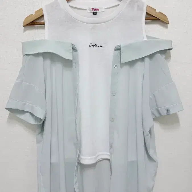 [BUNJANG] Set: White Short-Sleeve T-Shirt + Mint Shirt / 일본 일체형 흰색 반팔티 + 민트색 셔츠 세트