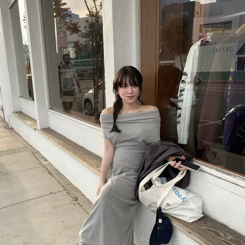 [BUNJANG] Somewhere Better Comfort Off-Shoulder Top &amp; Flare Skirt Set / 썸웨어버터 Comfort off-shoulder top / skirt