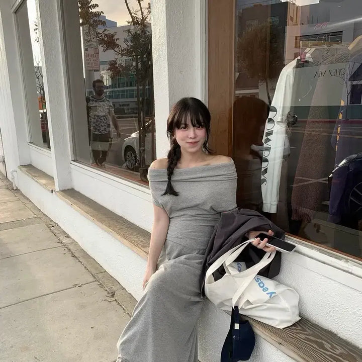 [BUNJANG] Somewhere Better Comfort Off-Shoulder Top &amp; Flare Skirt Set / 썸웨어버터 Comfort off-shoulder top / skirt