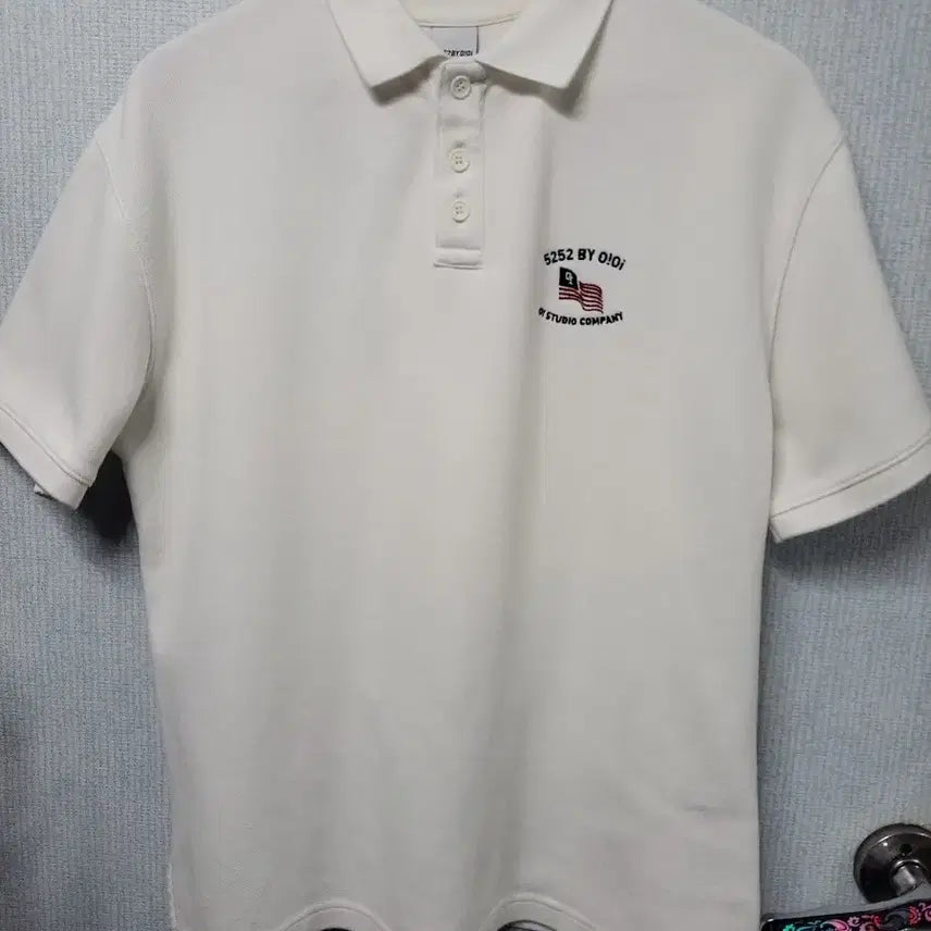[BUNJANG] 5252 by O!Oi White Polo T-Shirt / 5252바이오아이오아이 화이트 폴로티