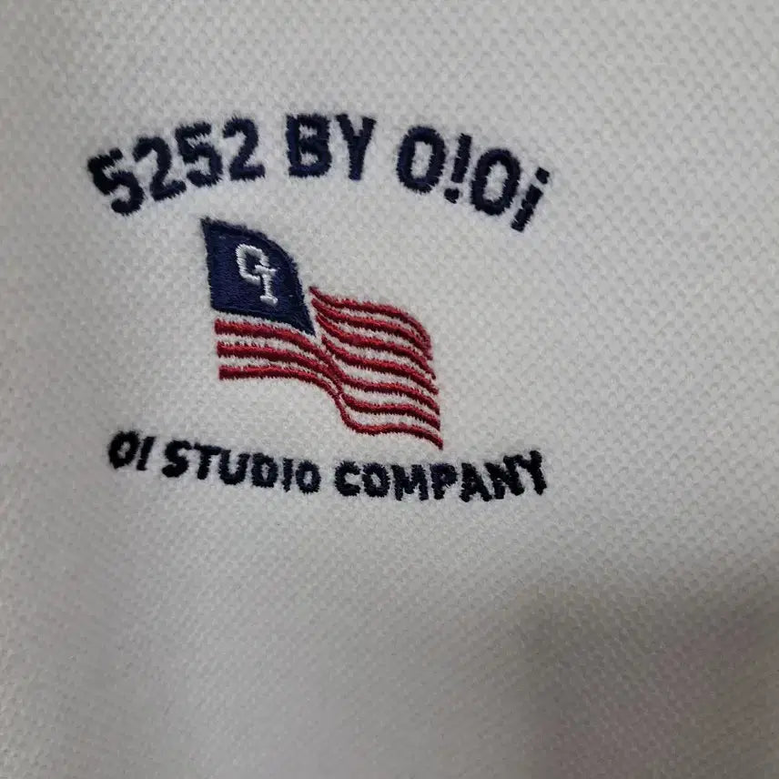 [BUNJANG] 5252 by O!Oi White Polo T-Shirt / 5252바이오아이오아이 화이트 폴로티