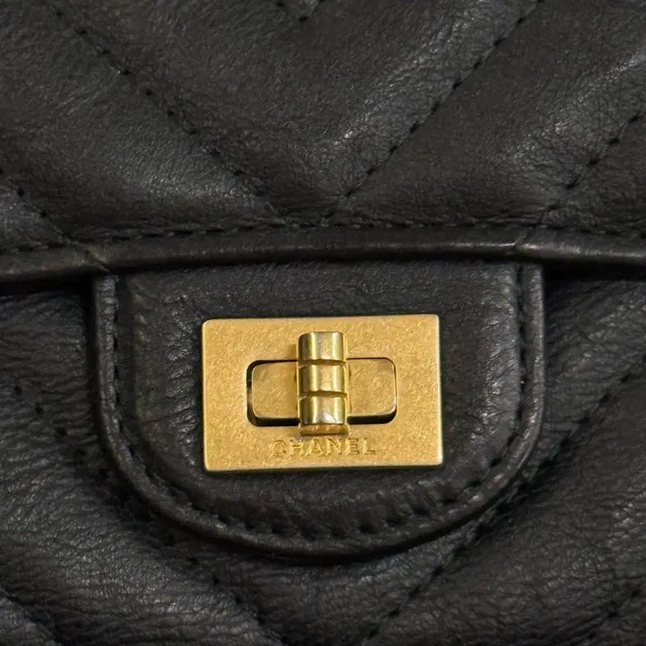 [BUNJANG] Chanel 2.55 Vintage Flap Medium Wallet Black Gold Hardware / [정품] 샤넬 2.55 빈티지 플랩 여성 중지갑 블랙 금장 / 27번대