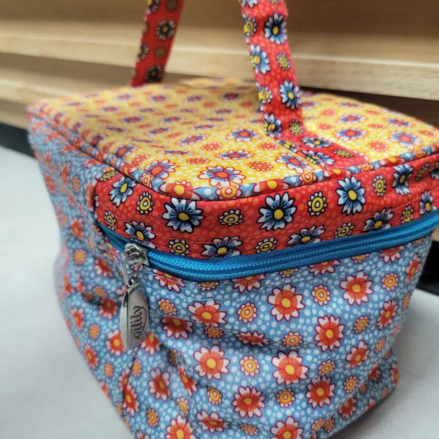 [BUNJANG] Oilily Picnic Travel Multi-Leisure Square Tote Bag / 오일릴리 피크닉 여행 멀티레저 사각토드백