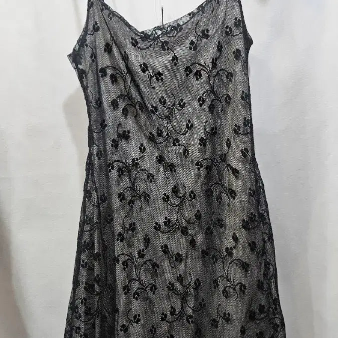 [BUNJANG] Italian Embroidered Mesh Strap Dress Size 42 / 이태리제 검정 자수망사 끈원피스42사이즈  ss5