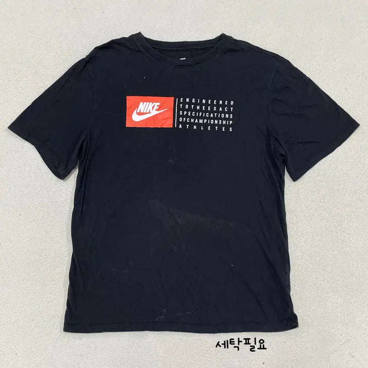 [BUNJANG] Nike Logo Print Round Neck Short Sleeve T-Shirt / M 나이키 로고 프린팅 라운드 반팔티셔츠 0428-1