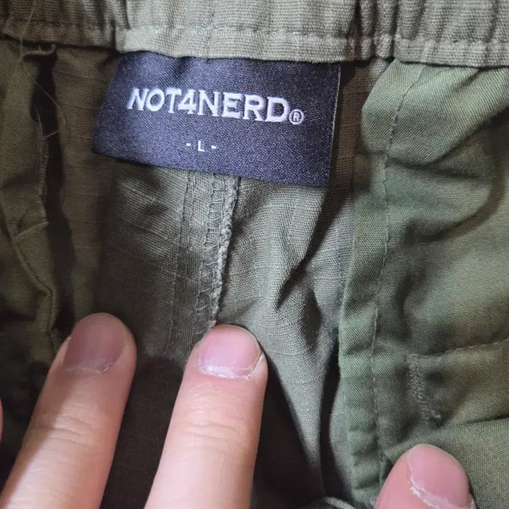 [BUNJANG] NOT FOR NERDS Lipstar Banding Parachute Wide Cargo Pants L / 낫포너드 립스타 밴딩 파라슈트 와이드 카고팬츠 L