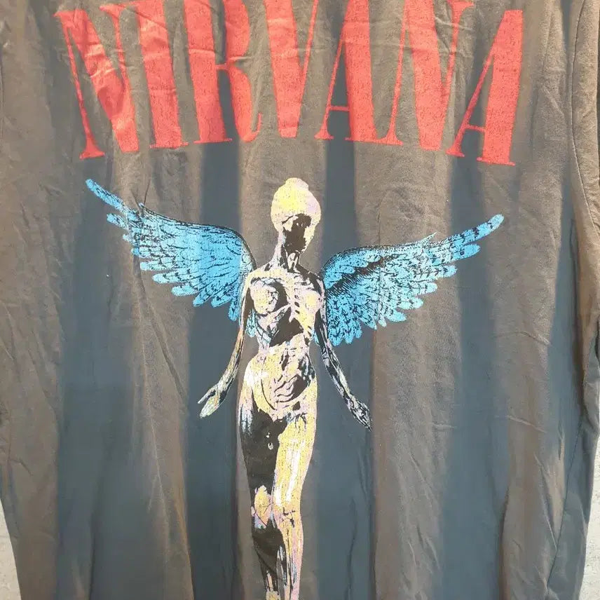 [BUNJANG] Nirvana Tour T-Shirt / 너바나 투어 티셔츠!