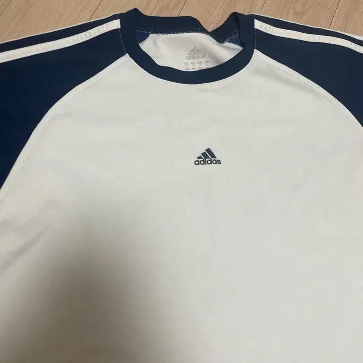 [BUNJANG] Adidas Vintage Navy Long Sleeve T-Shirt / 아디다스 네이비 빈티지 롱슬리브