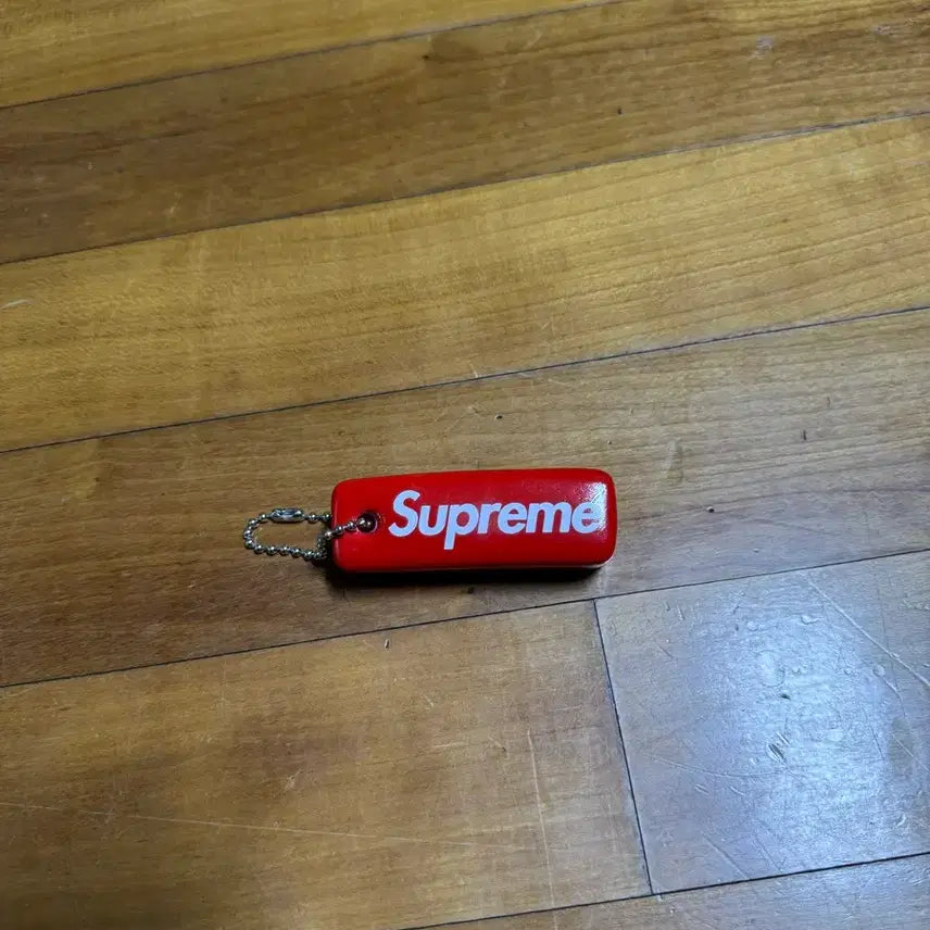 [BUNJANG] Supreme Floating Keychain Red / 슈프림 플로팅 키체인 레드 - 23FW Supreme Floating K