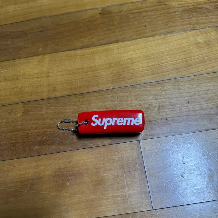 [BUNJANG] Supreme Floating Keychain Red / 슈프림 플로팅 키체인 레드 - 23FW Supreme Floating K
