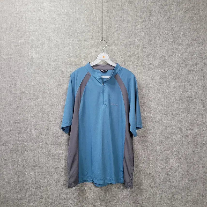 [BUNJANG] Unisex Half-Zip Short-Sleeve T-Shirt Size 110 / ㅈ242 반집업 반팔 110