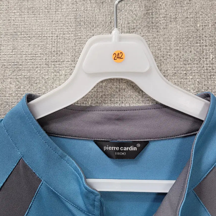 [BUNJANG] Unisex Half-Zip Short-Sleeve T-Shirt Size 110 / ㅈ242 반집업 반팔 110