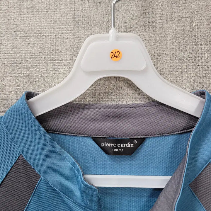 [BUNJANG] Unisex Half-Zip Short-Sleeve T-Shirt Size 110 / ㅈ242 반집업 반팔 110