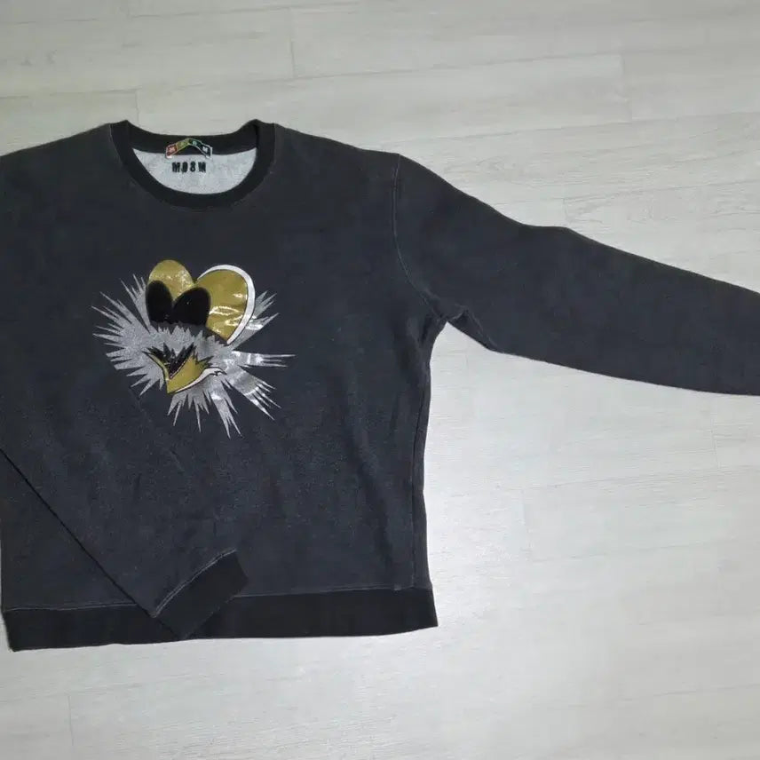 [BUNJANG] MSGM Heart Print Sweatshirt Black / MSGM 하트 프린팅 맨투맨 블랙