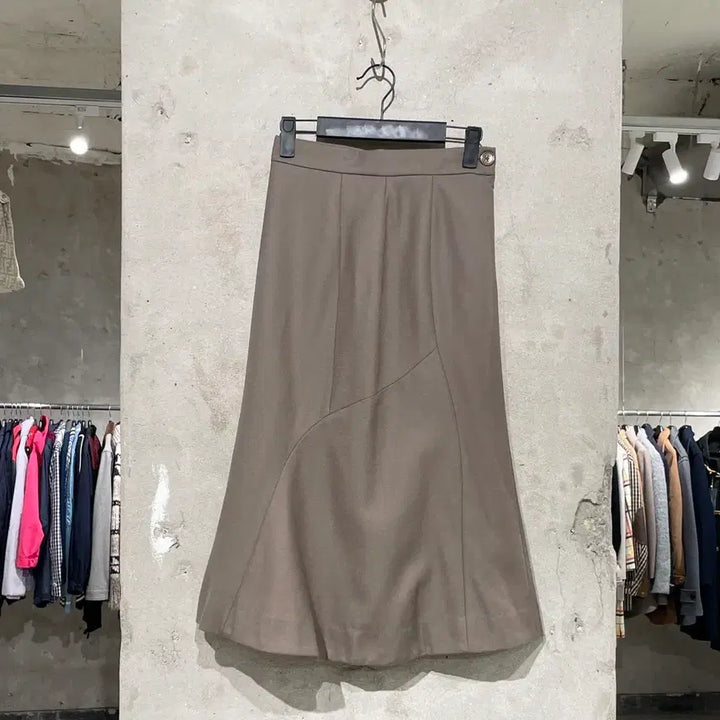 [BUNJANG] Vivienne Westwood Red Label Khaki Flare Wool Long Skirt Size 40 / 비비안 웨스트우드 레드라벨 카키 플레어 울 롱 스커트