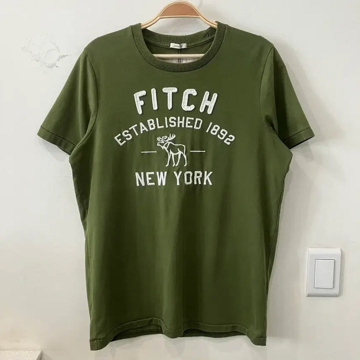 [BUNJANG] Abercrombie &amp; Fitch Short Sleeve T-Shirt Size 47 / 47 아베크롬비 반팔