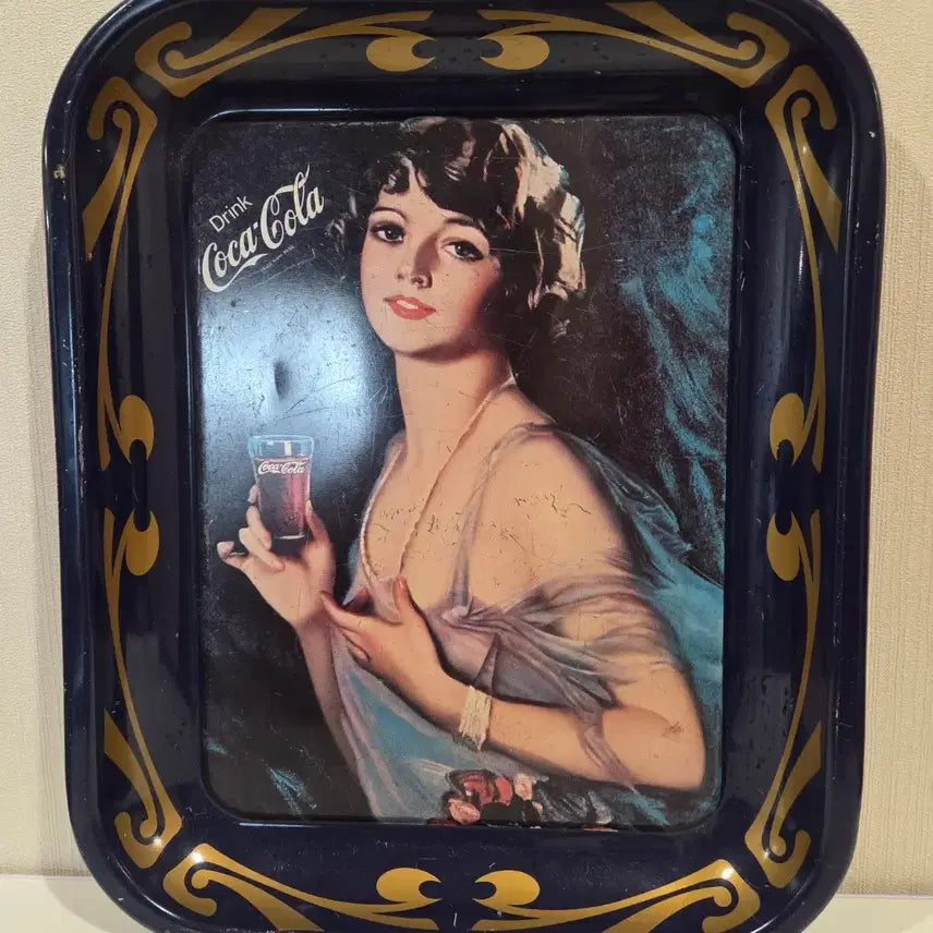 [BUNJANG] Vintage Coca-Cola Tin Tray - 1920s Blue Dress Lady / 빈티지 코카콜라 양철 트레이 - 1920년대 블루 드레스 레이디