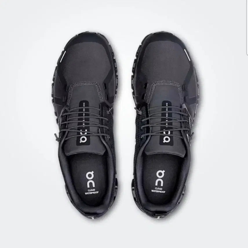[BUNJANG] On Running Cloud 6 Waterproof Sneakers Black / [새상품]On Running Cloud 6 Waterproof Black