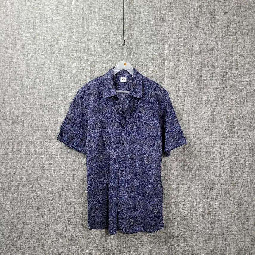 [BUNJANG] Uniqlo Shirt Size 100 / ㅈ253 유니클로 셔츠 100