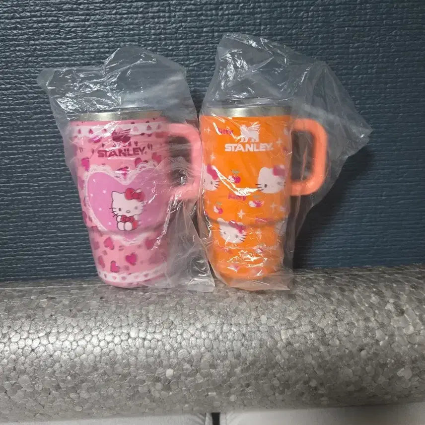 [BUNJANG] Stanley x Hello Kitty Mini Tumbler / 스탠리 키티 미니 텀블러
