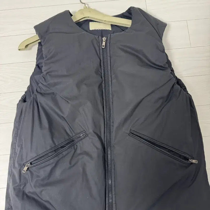 [BUNJANG] Pottery Knit Vest / 포터리 니트 베스트