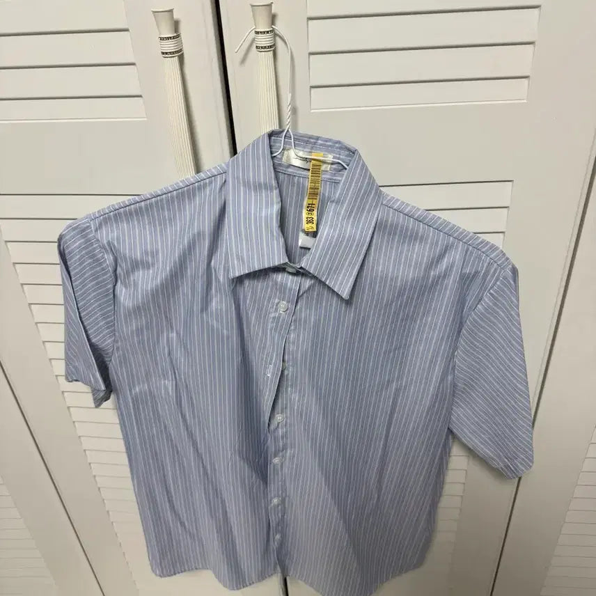 [BUNJANG] Navy Stripe Short Sleeve Shirt / 반팔셔츠