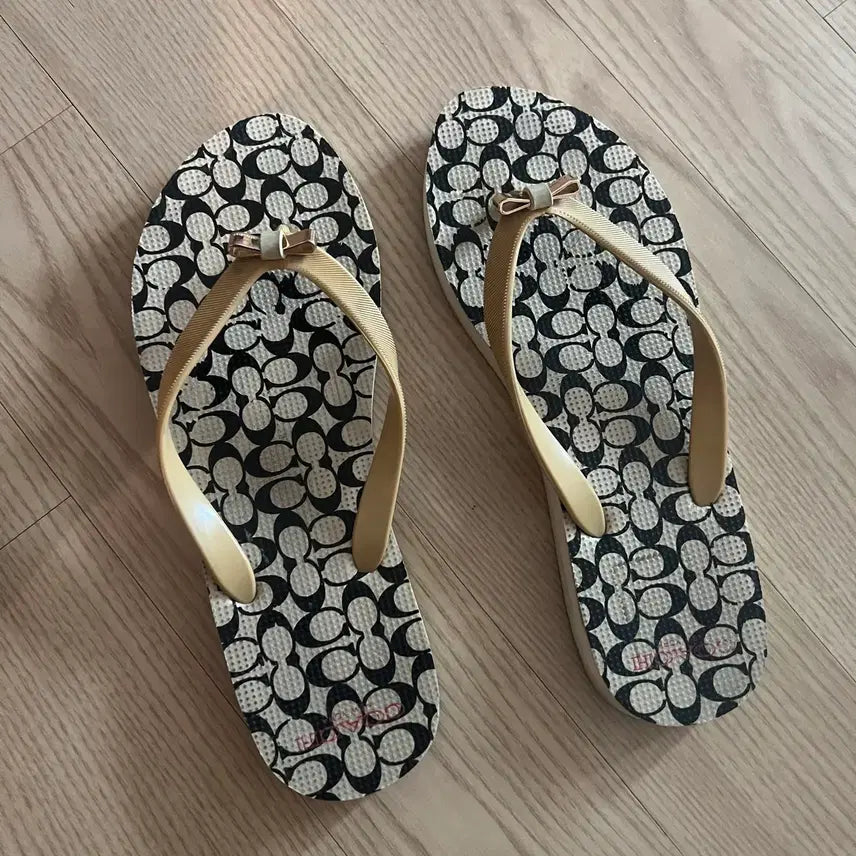 [BUNJANG] Coach Logo Pattern Slides Sandals (245) / 코치 coach 로고 패턴 쪼리 슬리퍼 샌들 + 박스 245