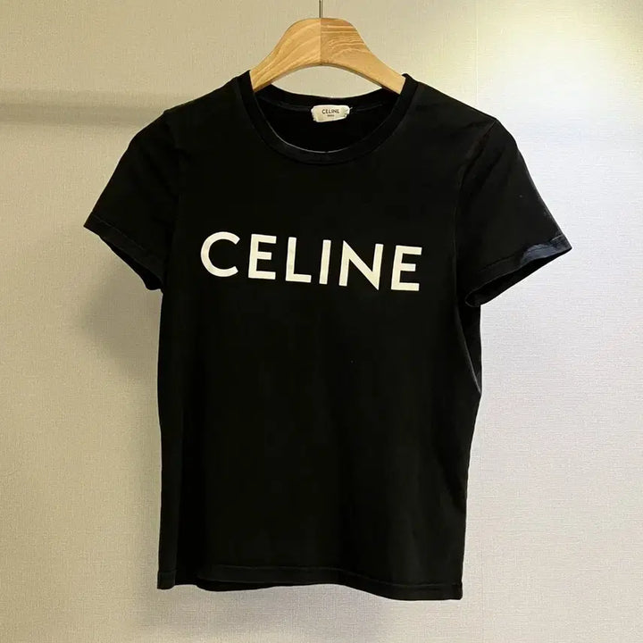 [BUNJANG] Celine Logo Print Classic Short Sleeve T-Shirt / [S급/정품] 셀린느 로고프린트 클래식 반팔티셔츠