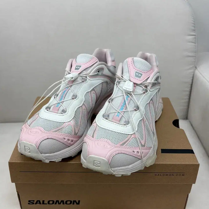 [BUNJANG] Salomon x Beaker XT-Whisper White Icy Pink Sneakers (235) / 살로몬 x 비이커 XT-위스퍼 화이트 아이시 핑크 235