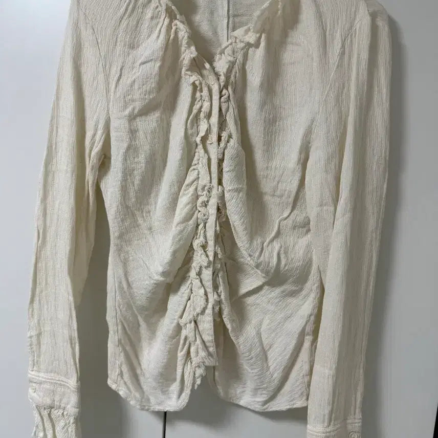 [BUNJANG] Seric Shirring Blouse / 세릭 셔링 블라우스