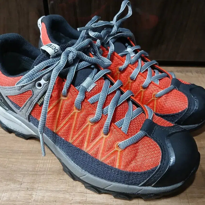 [BUNJANG] Zamberlan Orange Gore-Tex Hiking Boots / 잠발란 등산화 오렌지색 고어텍스