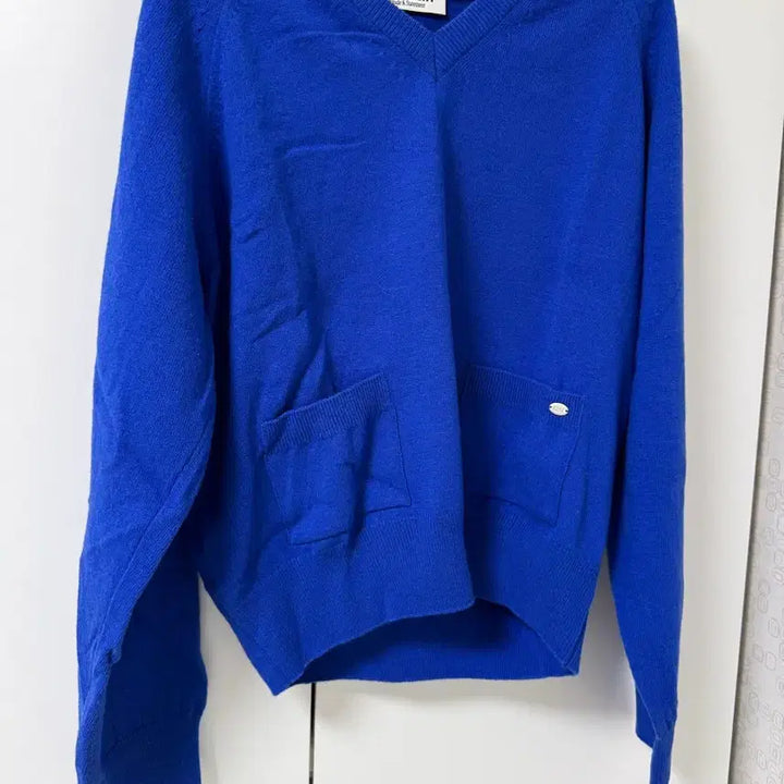 [BUNJANG] Tudment V-Neck Knit / 튜드먼트 브이넥 니트