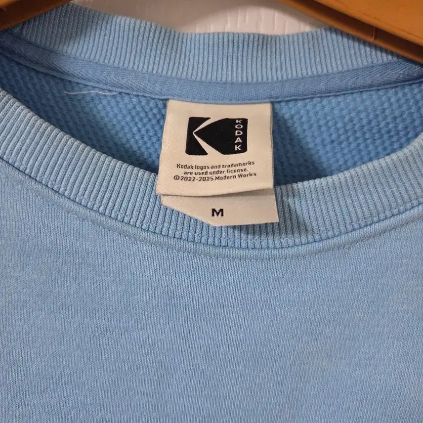[BUNJANG] Kodak Sweatshirt Sky Blue / 코닥 맨투맨 하늘색