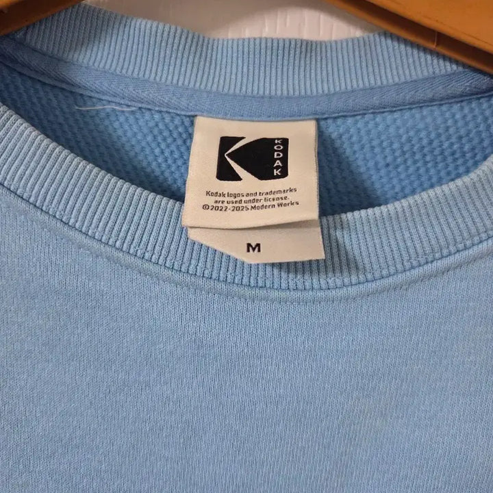 [BUNJANG] Kodak Sweatshirt Sky Blue / 코닥 맨투맨 하늘색