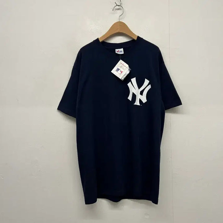 [BUNJANG] Majestic New York Yankees Hideki Matsui T-Shirt / Majestic 마쓰이 뉴욕 양키스 티셔츠
