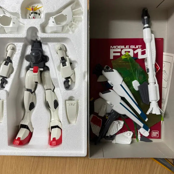 [BUNJANG] Bandai Gundam F91 1/60 Scale Model Kit / 반다이 건담 F91 1/60