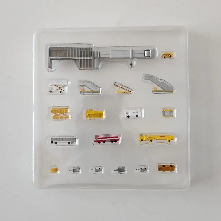 [BUNJANG] Herpa Airport Diorama Ground Support Equipment Set (1/500 Scale) / Herpa 공항 디오라마 조업장비 세트