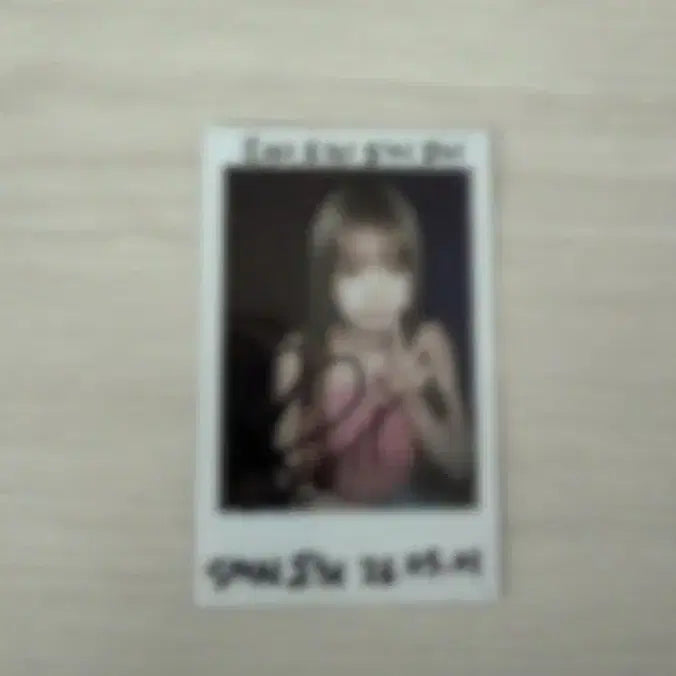 [BUNJANG] Sei My Name Dohee Autographed Polaroid Photo / 제시 가능) 세이마이네임 도희 사인 폴라로이드