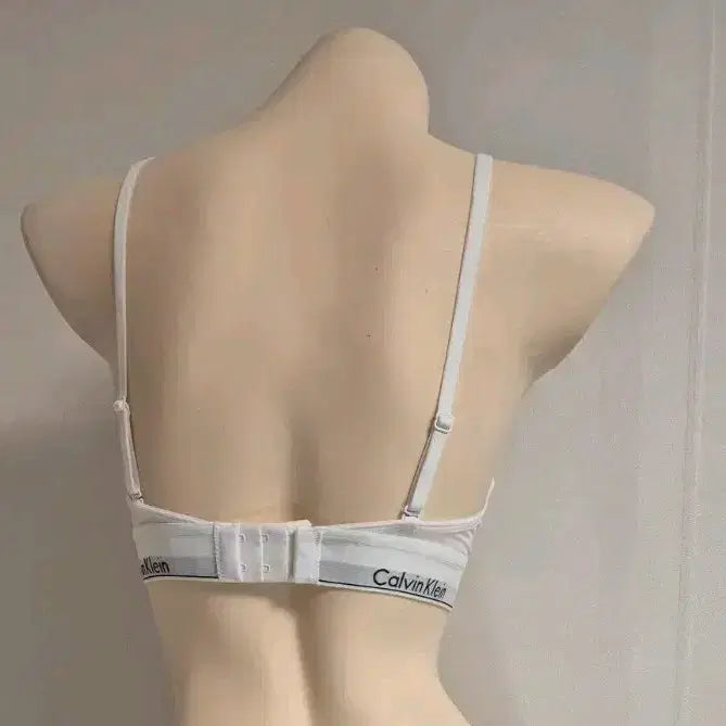[BUNJANG] Calvin Klein Bra/Panty Set White 75B/S / 바프용 캘빈클라인 브라 화이트 75B