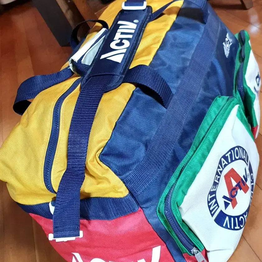 [BUNJANG] KOLON Active Large Capacity Sports Bag / 코오롱 Active 캐주얼 스포츠용 대용량 백