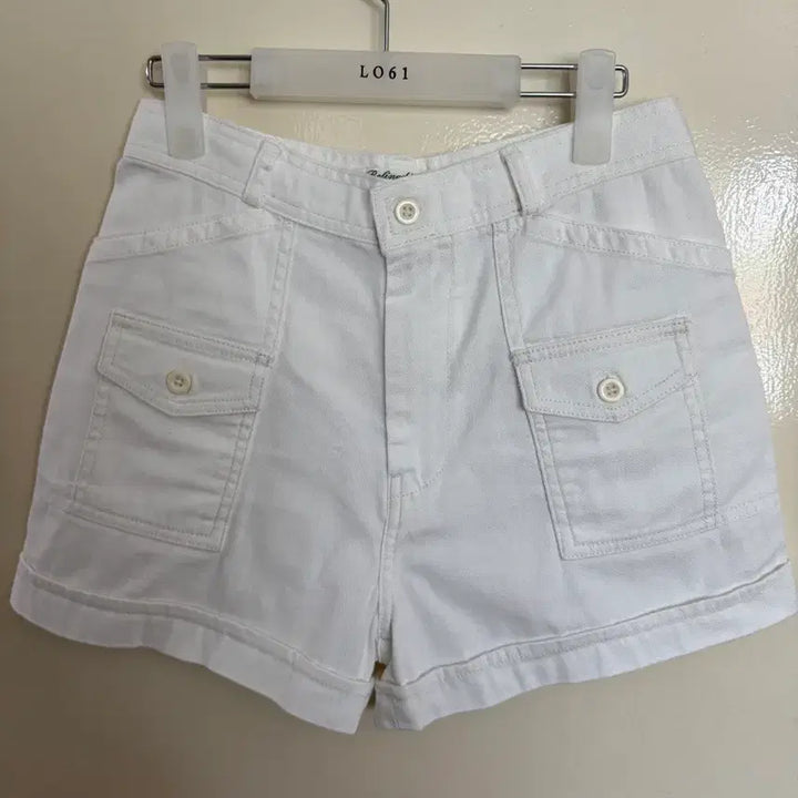 [BUNJANG] Urbanic30 Safari Shorts Off-White (Size S) / 얼바닉30 Urbanic30 Safari Shorts
