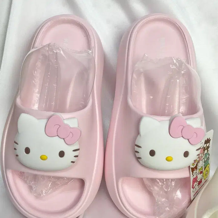 [BUNJANG] Hello Kitty Height Increasing Slippers / 헬로키티 미끄럼방지 키높이 슬리퍼