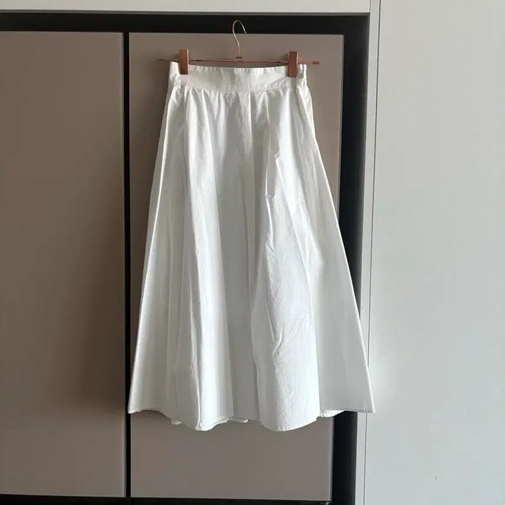 [BUNJANG] LAP White Long Skirt (Free Size) / 랩 LAP 화이트 롱스커트 사이즈 FREE