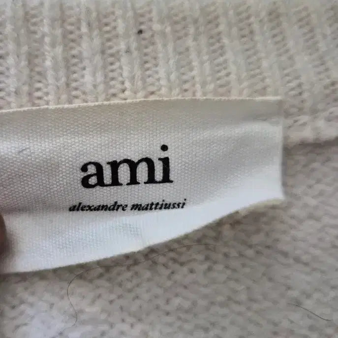 [BUNJANG] Ami Signature Logo Knit Sweater / 아미 정품 니트 팝니다