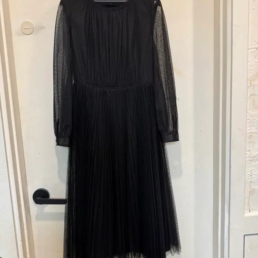 [BUNJANG] Jigotte Black Dot Sheer Dress / 지고트 블랙 도트 샤 원피스