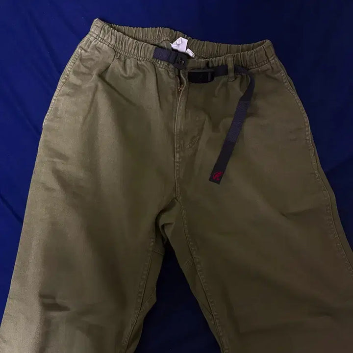 [BUNJANG] Gramicci Khaki Cotton Pants Size M / 그라미치 카키색 면바지 M